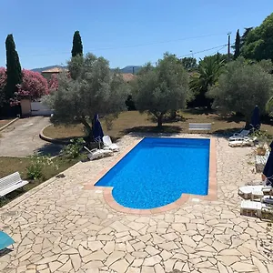 Les Palmiers Pensión
